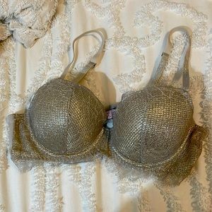 Victoria Secret  sparkley Demi bra
